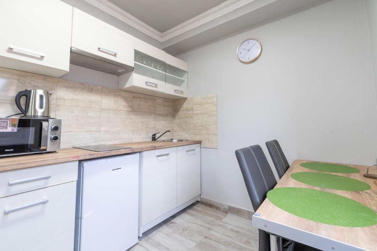 Nyírbátor Ivanhoe Apartman 아파트 외부 사진