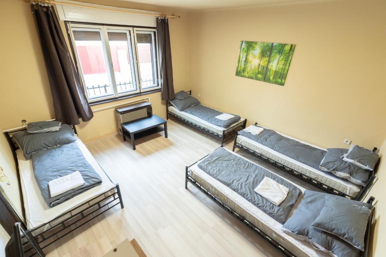 Nyírbátor Ivanhoe Apartman 아파트 외부 사진